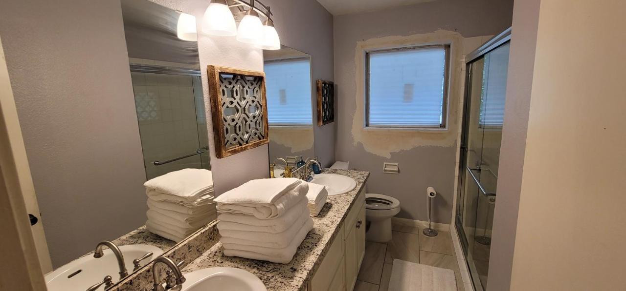 The Harby Street House - Close To U Of H, Stadiums, Downtown, Med Center Houston Eksteriør billede